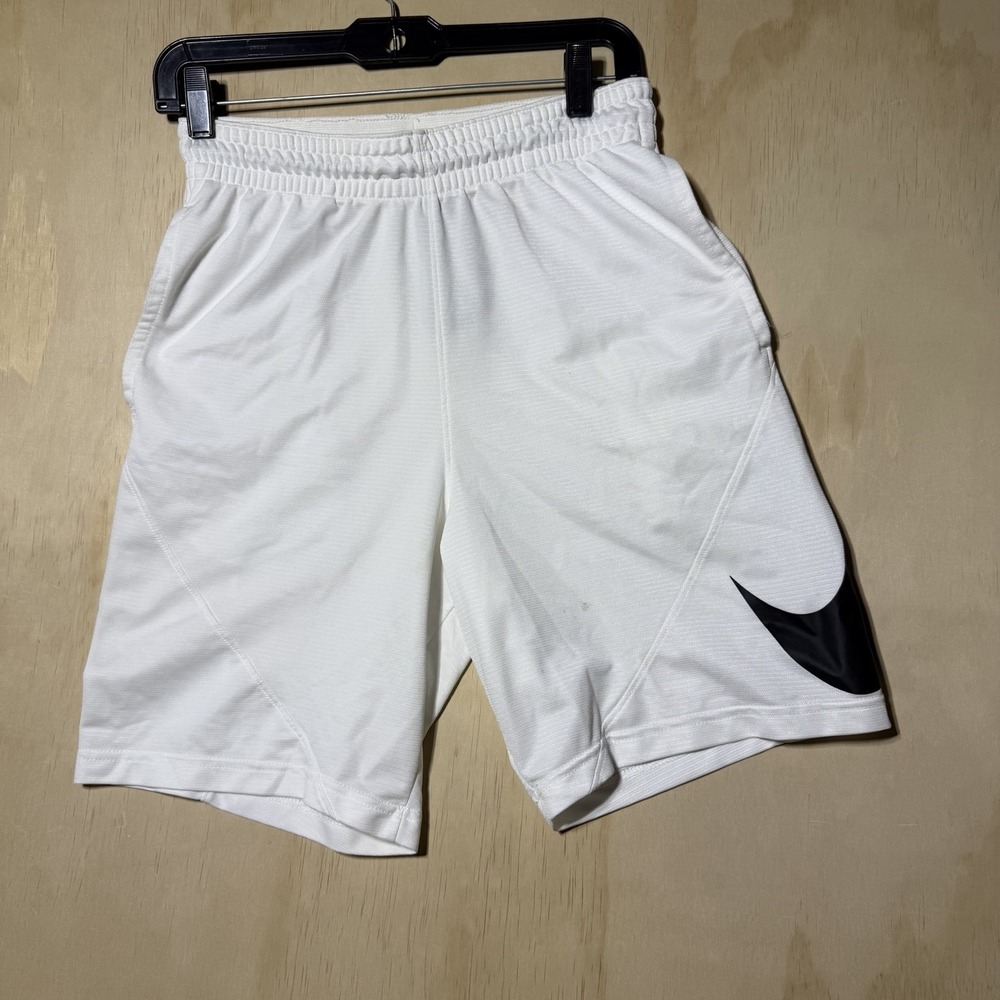 Nike Large Swoosh Side Logo Basketball Running Training White Shorts XL BNWOT